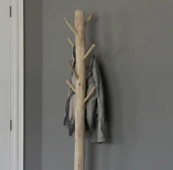 Baumstamm-Garderobenständer Hugo | Holzhaken | mit Fuß | 165 cm