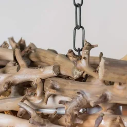 Esstischleuchte aus entrindeten Birnenästen mit Kette und 3 Lichtquellen