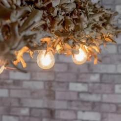 Esstischleuchte aus entrindeten Birnenästen mit Kette und 3 Lichtquellen