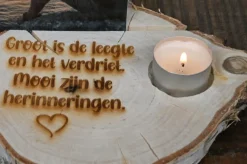 Holzscheibe mit Foto und Teelicht/Kartenhalter | ±20cm