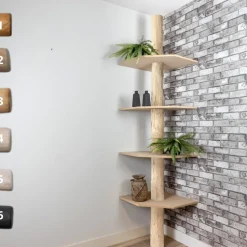 Stellen Sie Ihr Baumstamm-Eckregal Tarik selbst zusammen | 250 cm