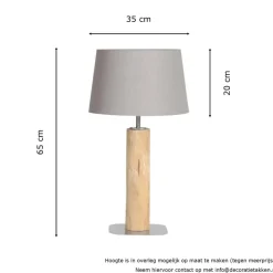 Tischleuchte aus Baumstamm mit Flachsstoff-Lampenschirm